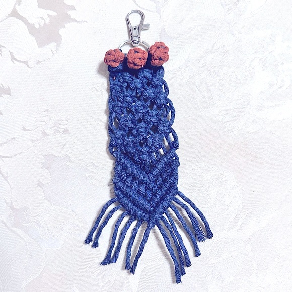 Modern Bohemian Stylish Macrame Keychains: Knotted 2 Perfection, In Every Color - Picture 2 of 16